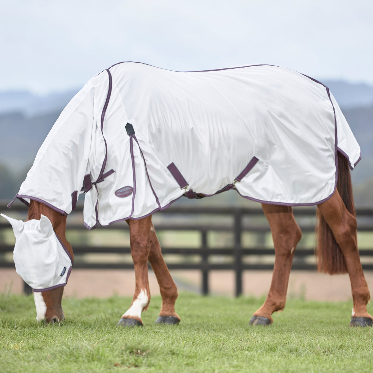 WeatherBeeta ComFiTec Essential Mesh II Combo Neck Fly Rug #colour_white-maroon-grey