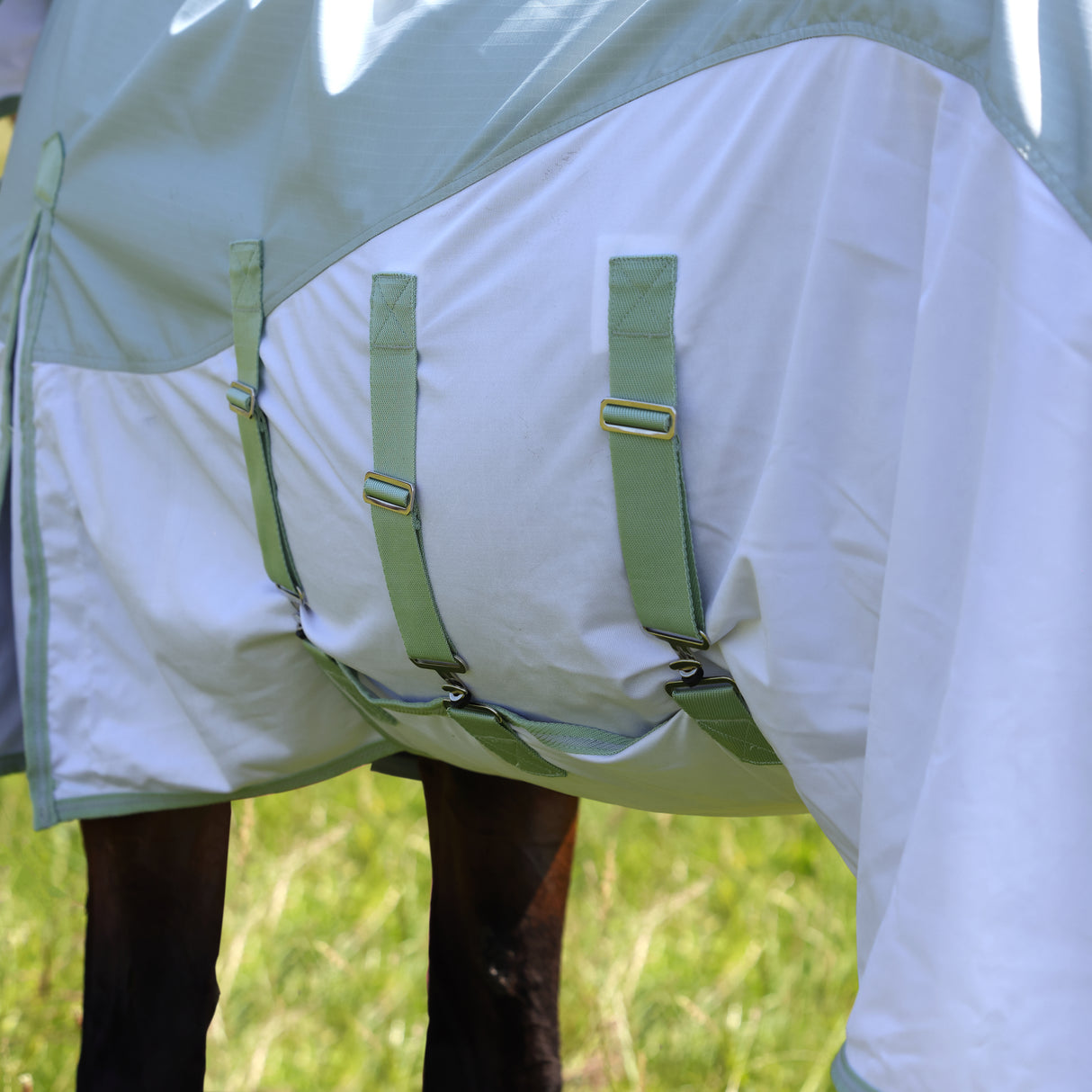 Shires Highlander Plus wasserdichte Fliegendecke