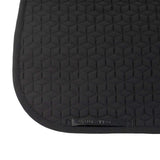 Dressage saddle pad with cube quilting