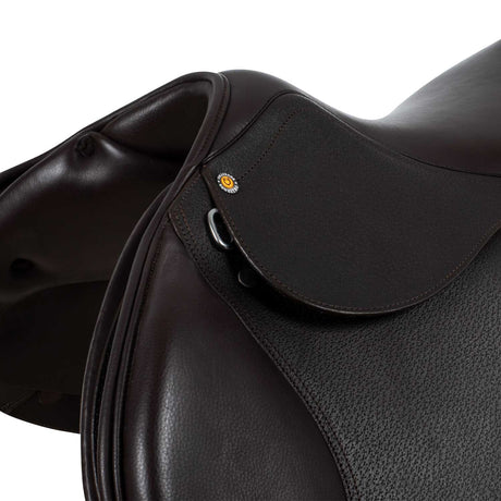 Equestro Jumping Saddle Hammered Leather #colour_brown